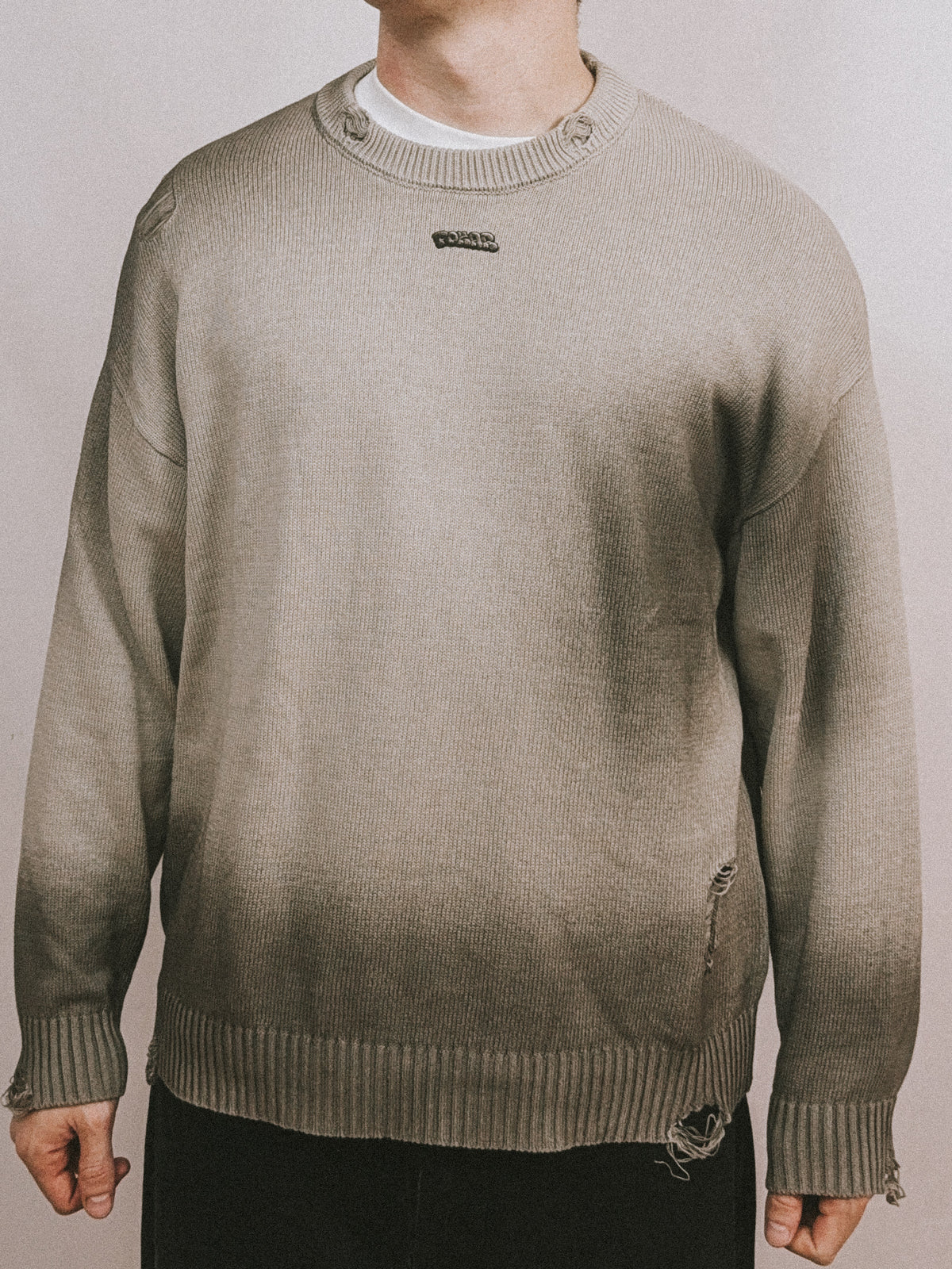 POKAR Distressed Knit Sweater / Washed Grey